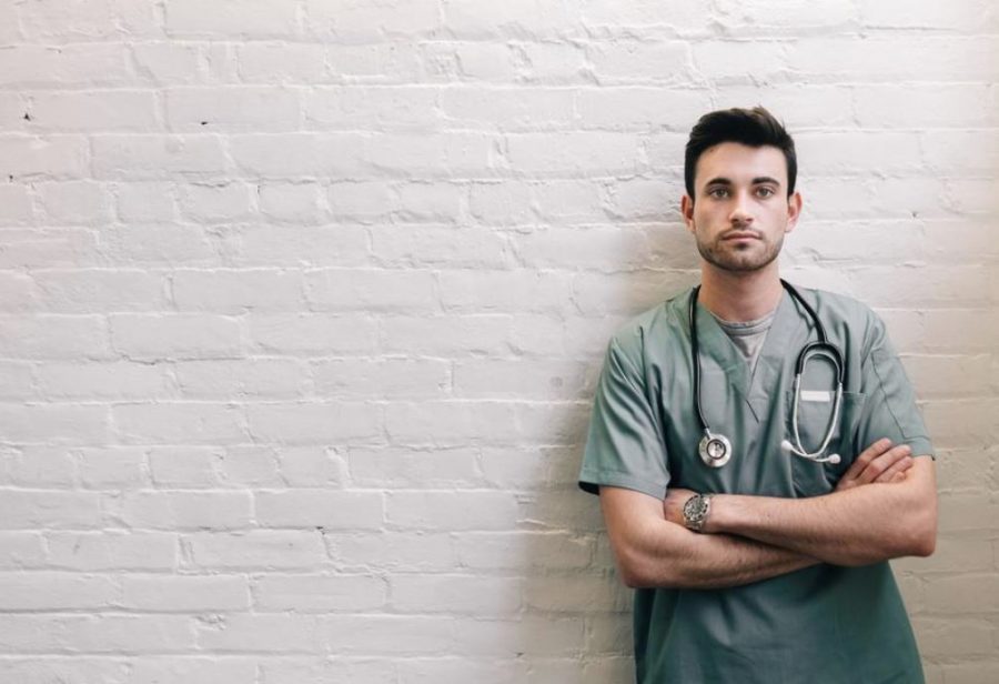 5 Jobs to Get Your Foot in the Door of the Medical Industry