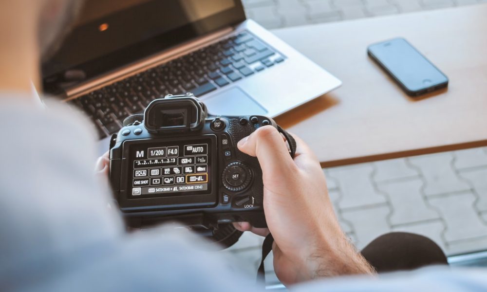 Starting A Photography Business? Make Sure You Have The Right Equipment