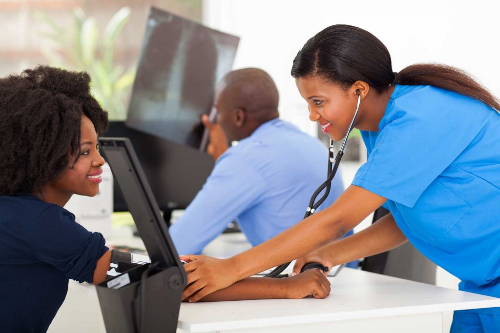 What Can You Expect to Learn In A Medical Assistant Training Program